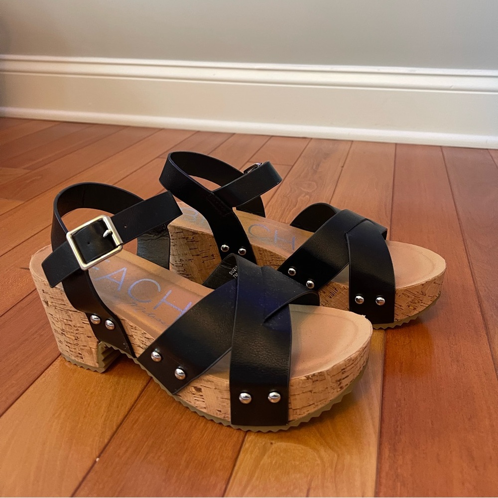 Black sandals